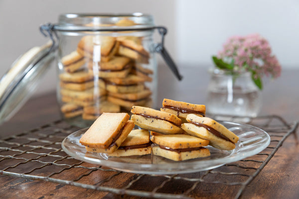 chocolate sandwich biscuits