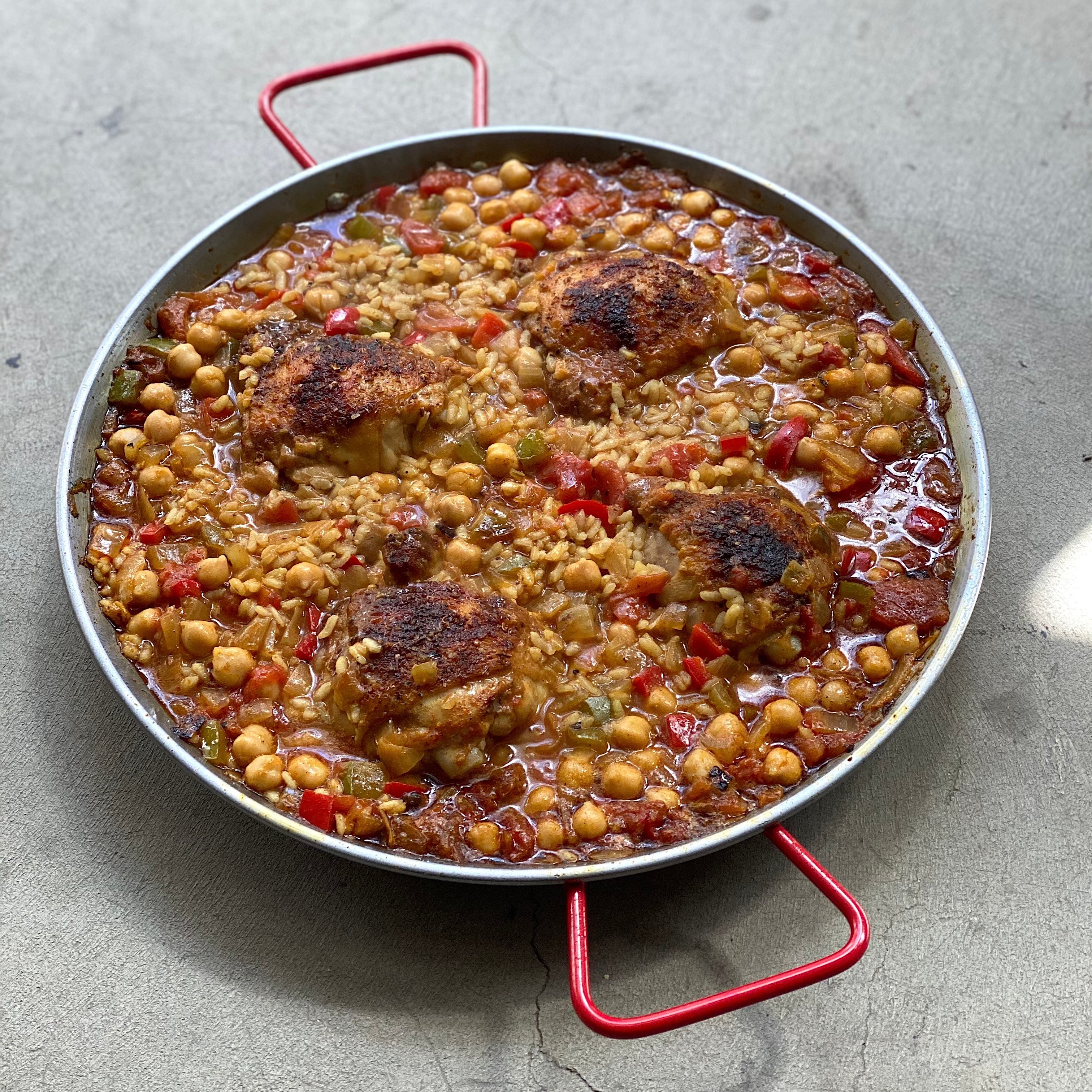 Chicken Paella with Red and Green Peppers