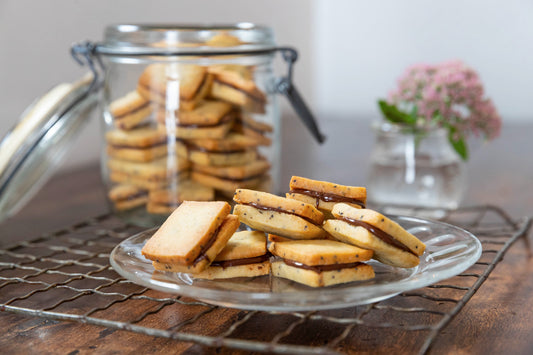 chocolate sandwich biscuits