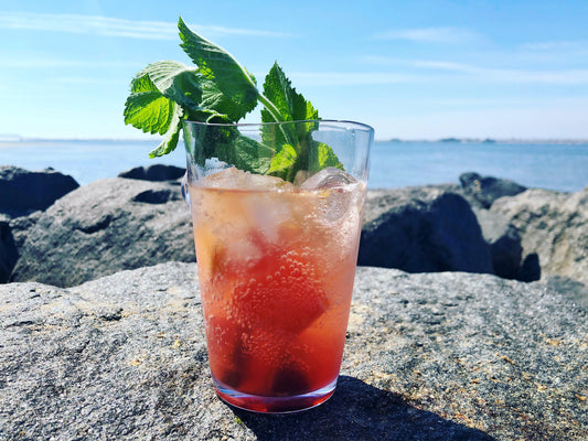summer smash cocktail