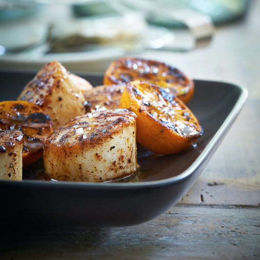 Seared Scallops with Mandarins and Penja Pepper