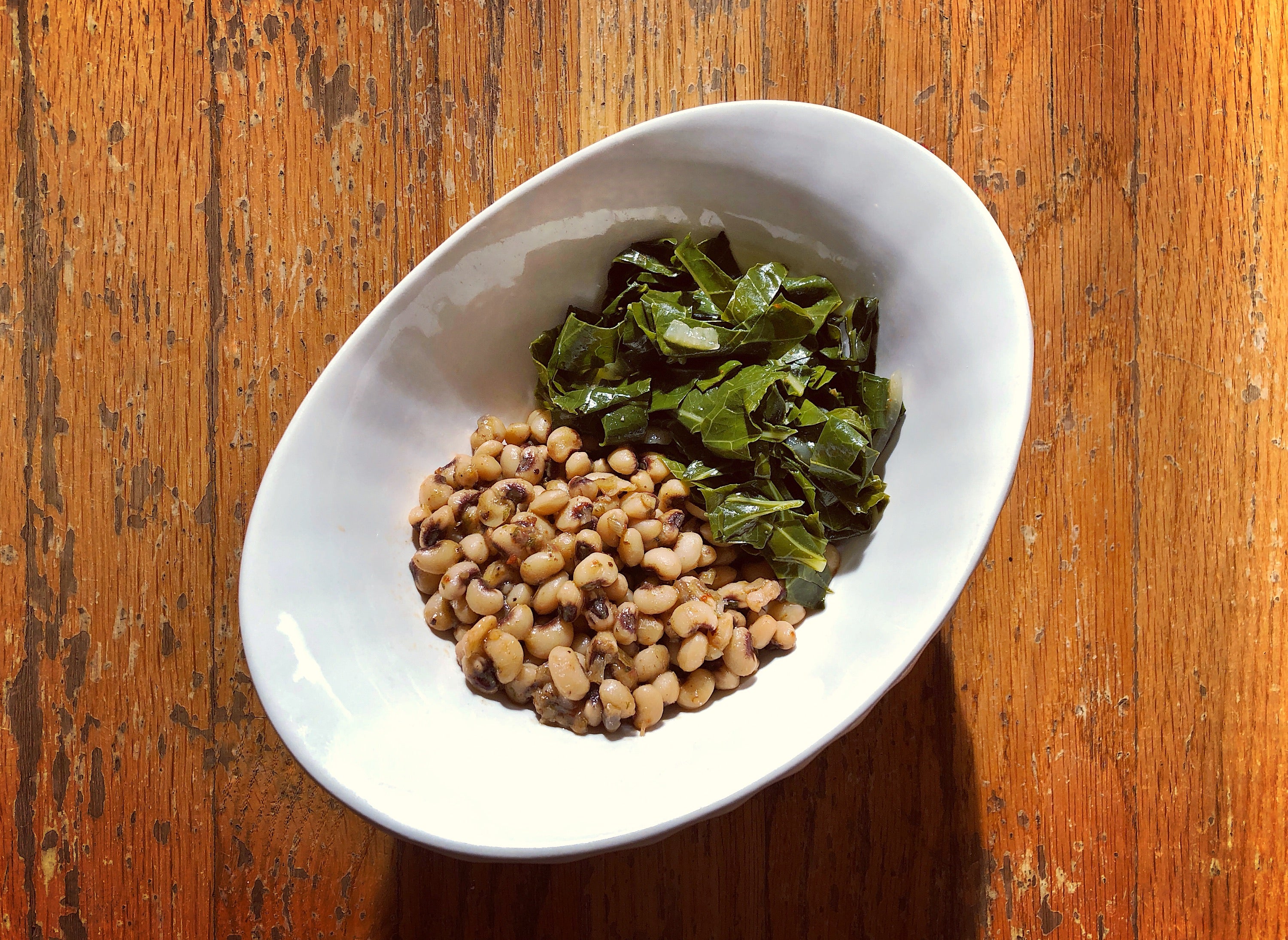 Braised Collards & Black-Eyed Peas – La Boîte