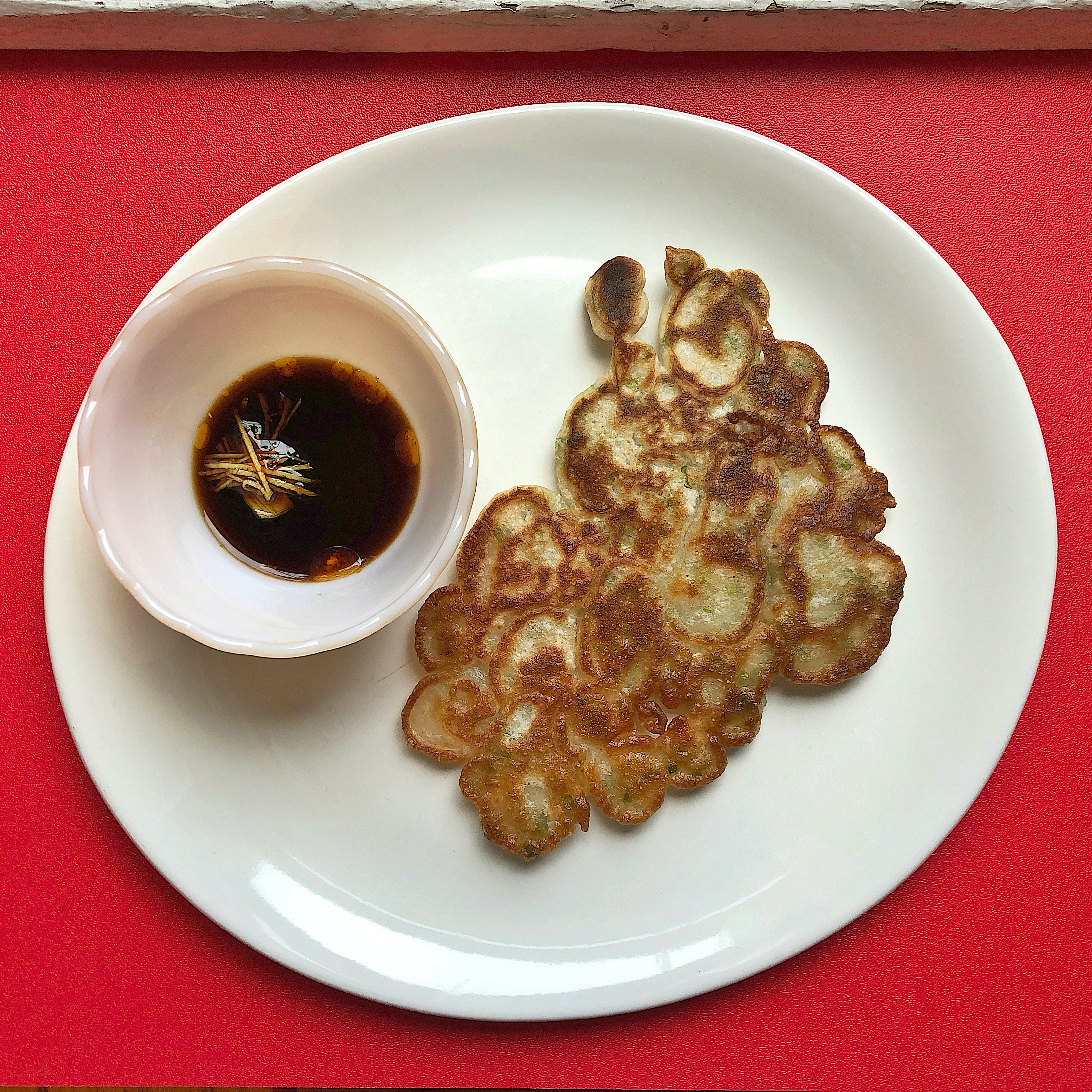 Scallion pancake with dipping sauce