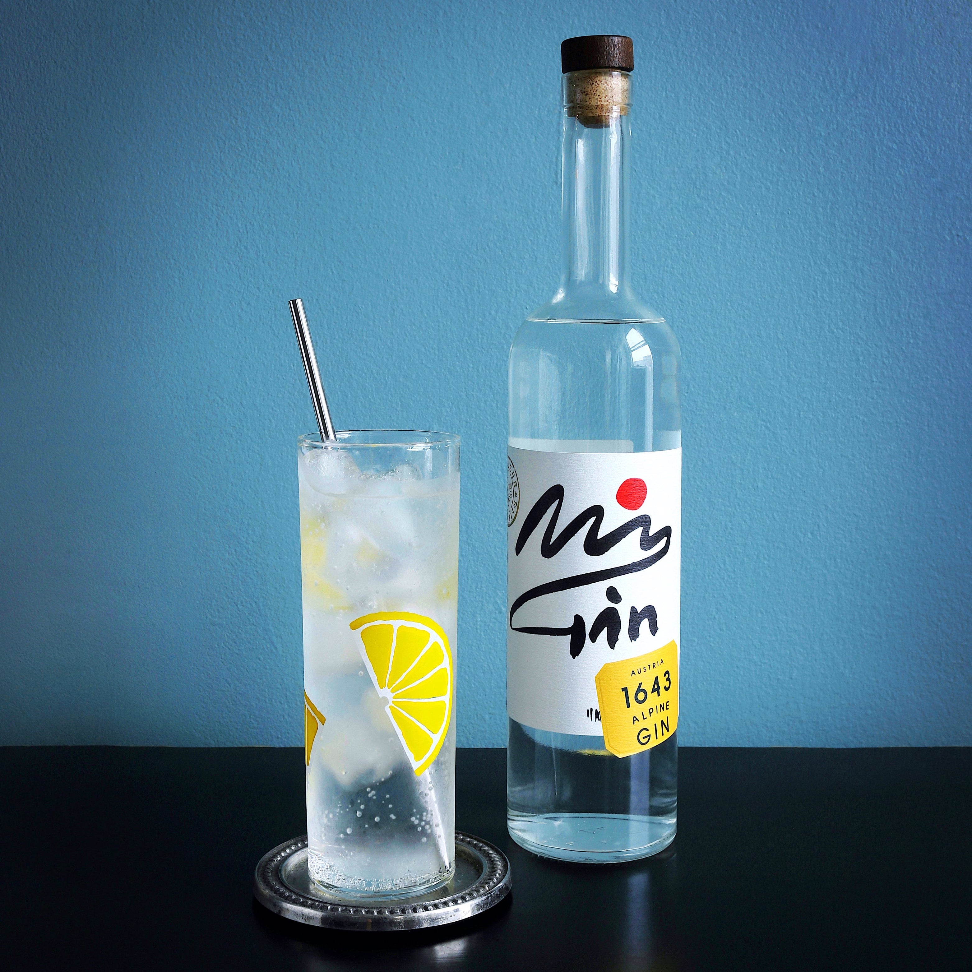 Gin_Sonic_w_Bottle-min_copy.