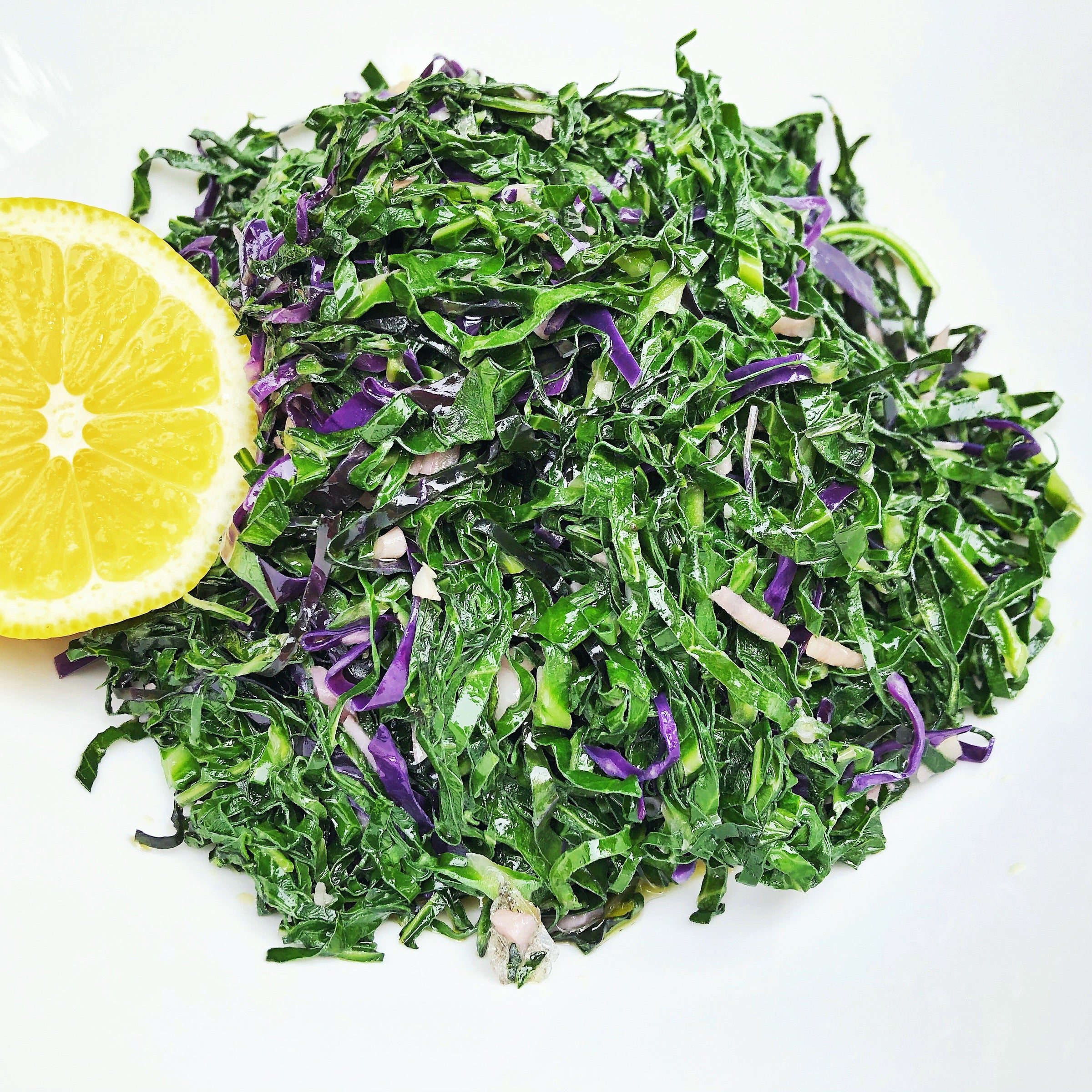 Couve à Mineira, sautéed collards and cabbage