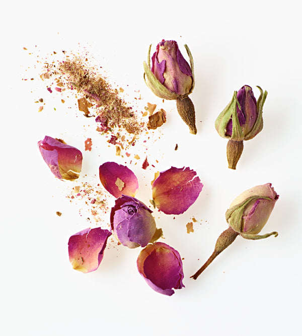 Roses and Spice Blends with Roses