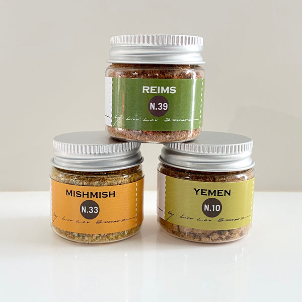 mini set of 3 savory and sweet spice blends
